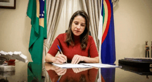 Pernambuco Contrata Professores Temporários Enquanto Aprovados em Concurso Aguardam Nomeação