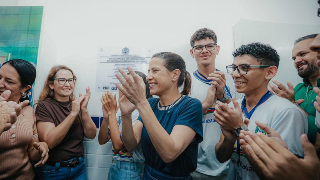 Raquel Lyra anuncia pacote de obras e entregas em São Bento do Una