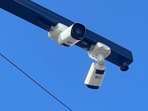 Postes azuis de vigilância começam a operar em Lajedo e ampliam monitoramento com tecnologia