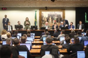 Em Brasília, Raquel Lyra reforça parceria com prefeitos e destaca avanço da Transnordestina