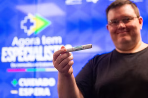 SUS inicia projeto-piloto com canetas emagrecedoras para pacientes com obesidade grave