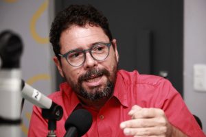 Ivan Moraes no agreste: Ivan Moraes lançou livro em Garanhuns e no sabado dia 25 de julho participa do  Tá Topado Podcast